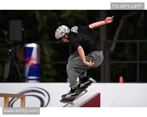 上海攀岩队勇闯极限运动联赛展现逆袭精神与团队力量